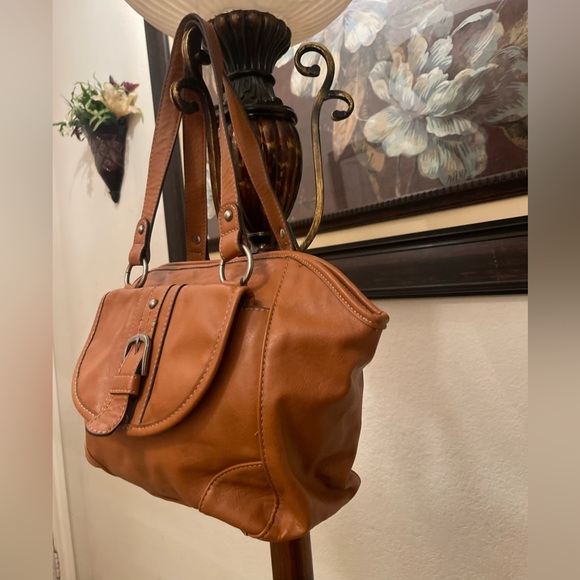 St. John'S Bay please check all picture of condition. - Picture 4 of 13